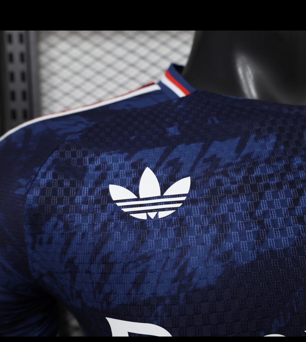 ARSENAL away jersey 26/27