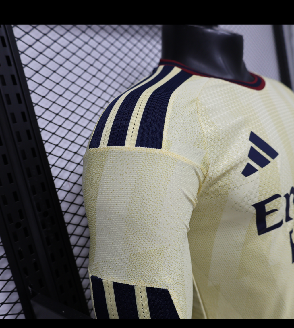 ARSENAL away jersey 26/27